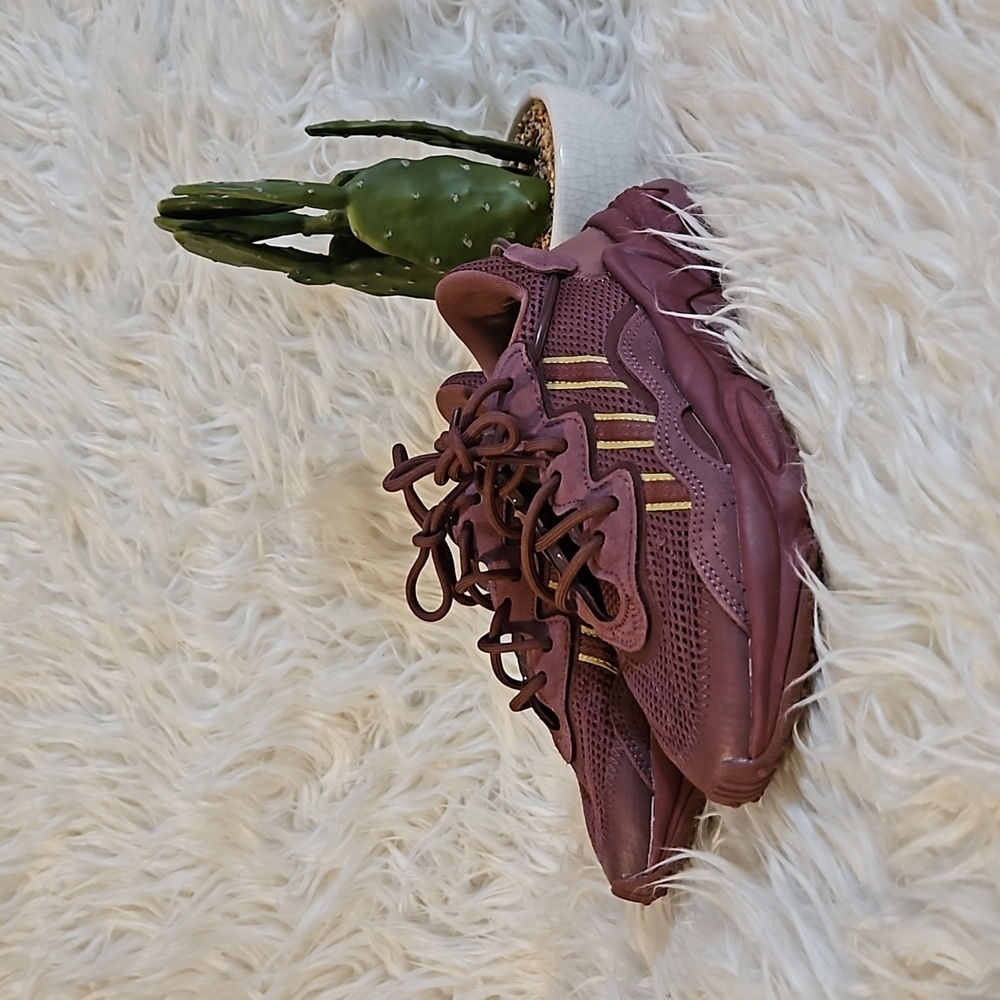 Adidas size 4 sneakers